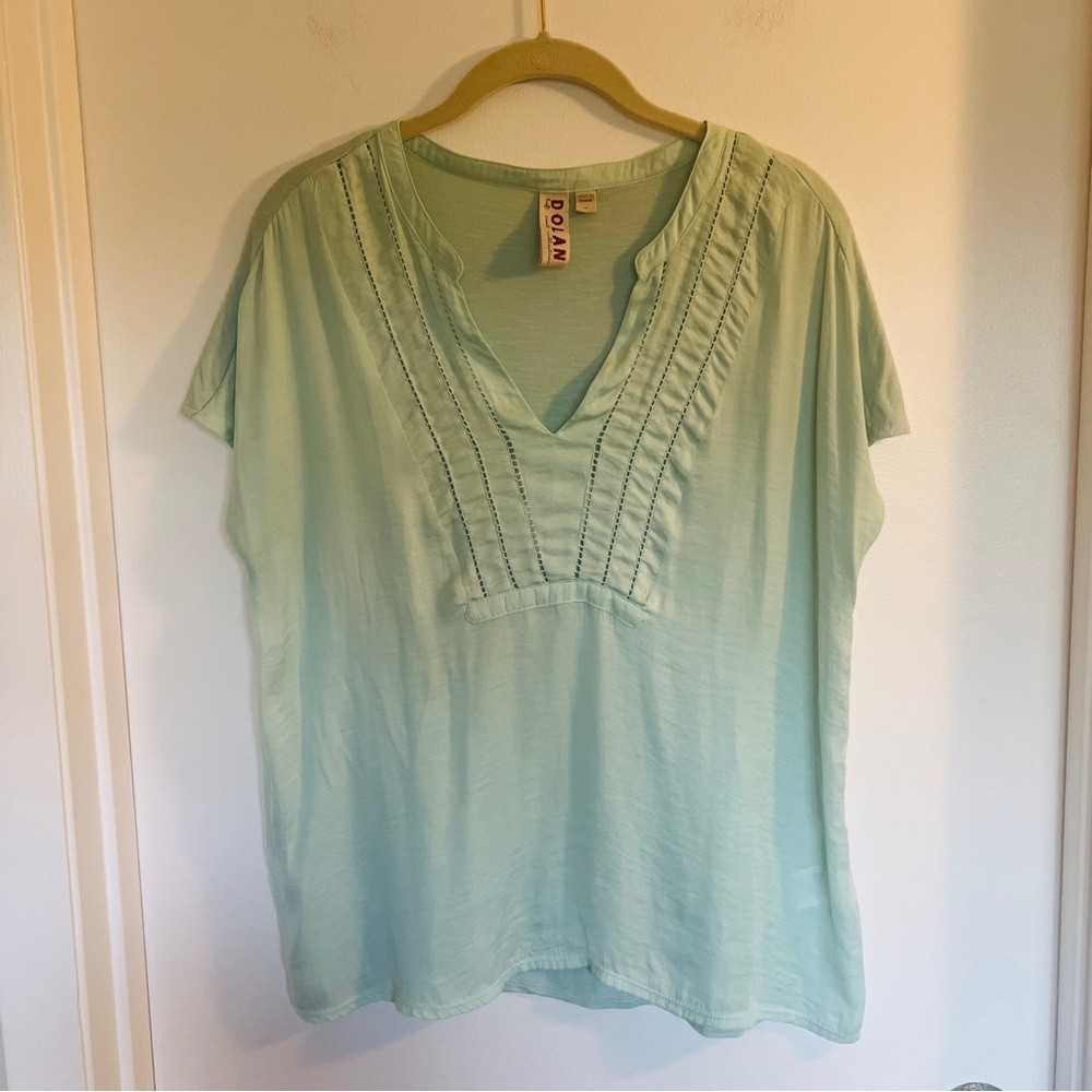 Dolan Anthropologie Mint Green Blouse, Size Medium
